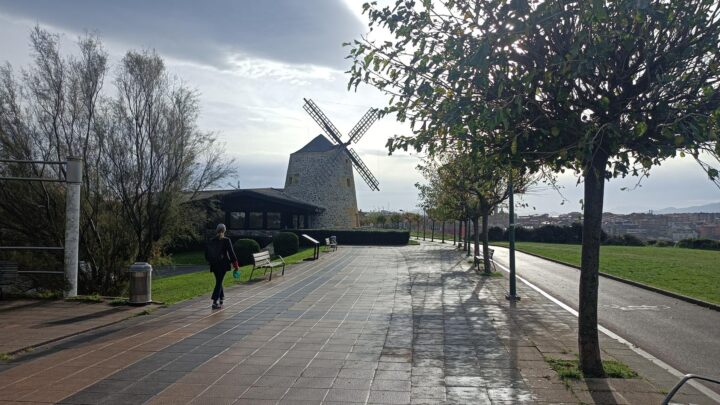 El tiempo este martes en Bizkaia: rachas fuertes de viento a primera hora
