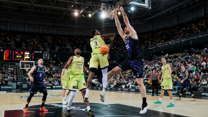 El Surne Bilbao sigue intratable en Miribilla