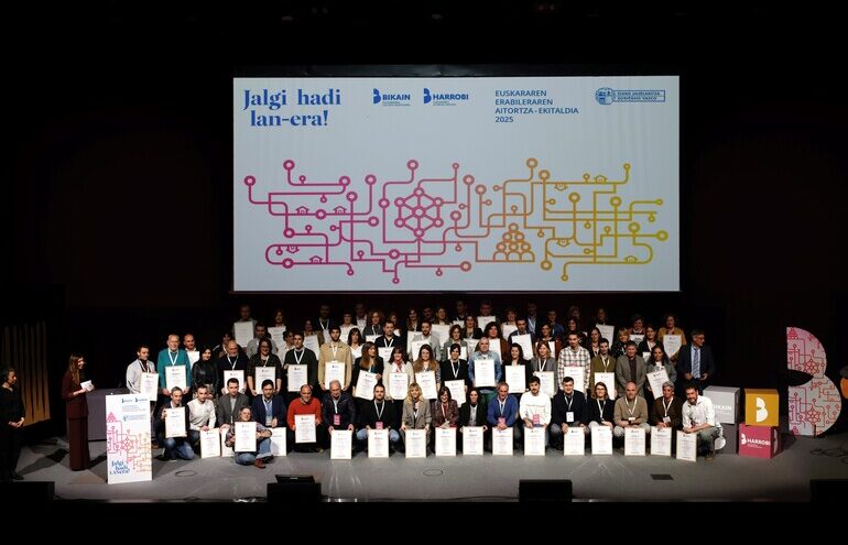 El Gobierno Vasco premia el compromiso de 75 entidades con el uso y gestión del euskera