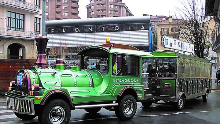 Getxo une Bidezabal, Algorta y Getxolandia con un tren Txu Txu