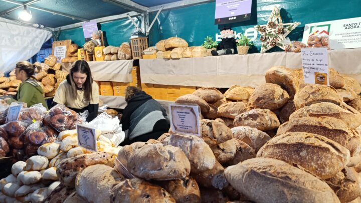 La lluvia protagoniza un Santo Tomás con 243 puestos