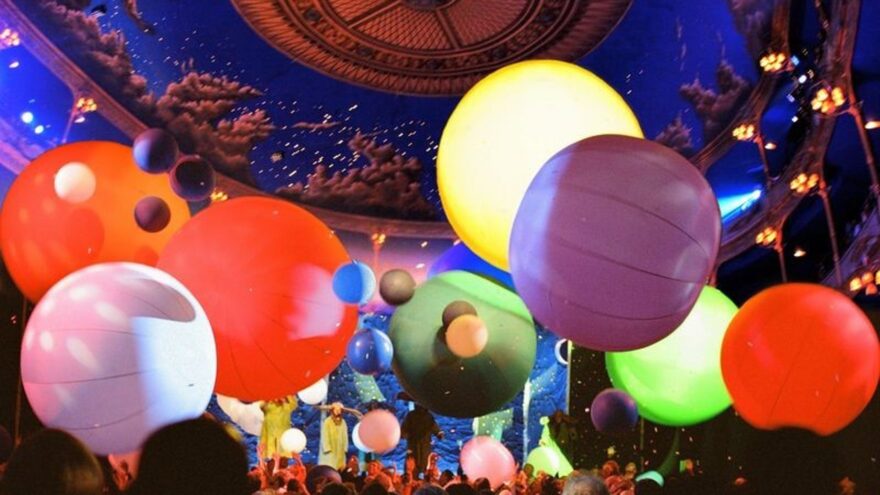 Slava’s Snowshow despide el año en el Arriaga