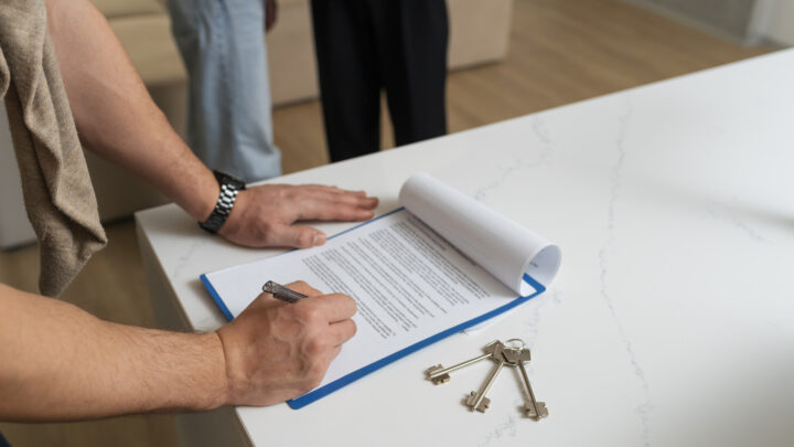 RASL Abogados aclara dudas sobre incapacidad, subarriendo y actualización del alquiler