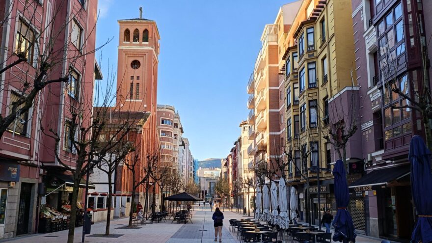 El tiempo este lunes en Bizkaia: ambiente soleado con viento débil