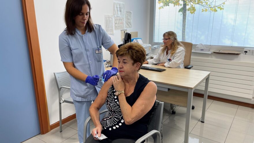 Consejero de Salud dice que la gripe desciende en Euskadi a ritmo «importante» pese a un repunte tras Navidad