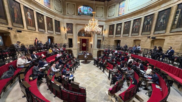 Bizkaia aprueba aprueba un presupuesto de 1.716,2 millones para 2026 con los votos de PNV y PSE-EE