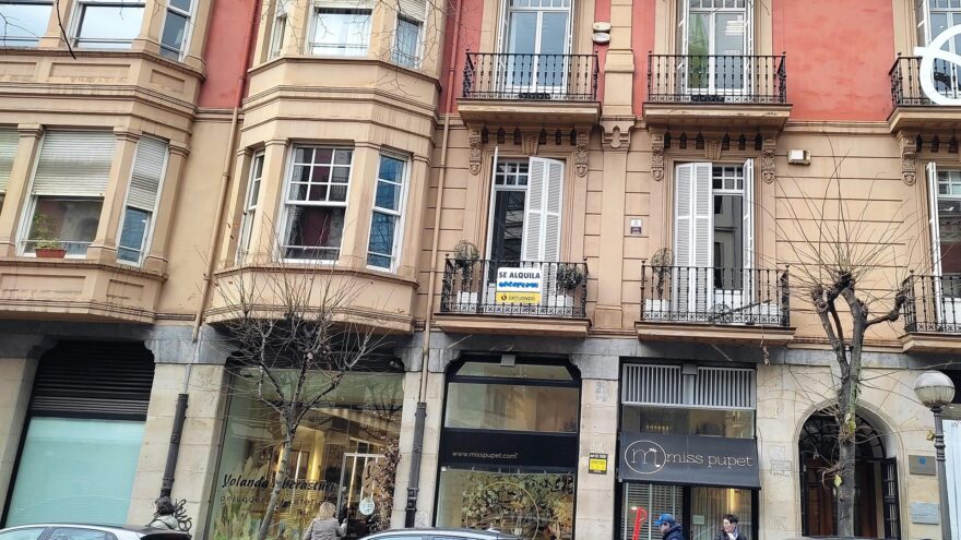 El precio de la vivienda en alquiler sube de nuevo, un 3,8% en Euskadi en 2025