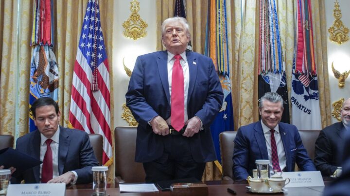 EEUU anuncia que «ha capturado» a Nicolás Maduro tras bombardear Caracas y alrededores