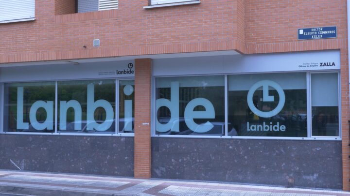 Euskadi cierra 2025 con 107.434 desempleados, 54 más que en 2024