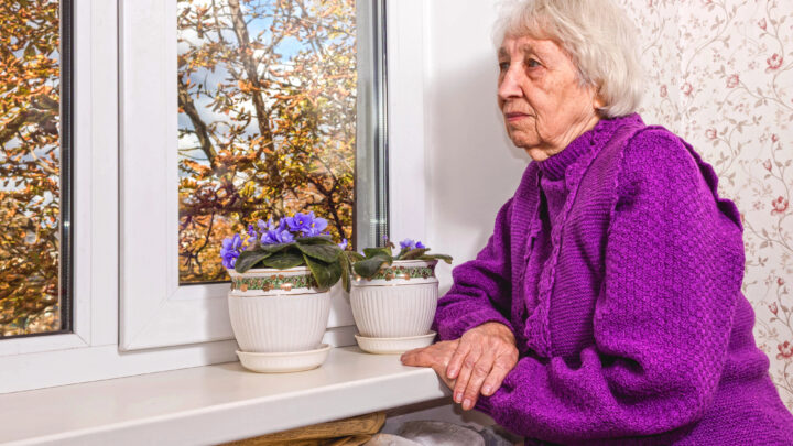 Enero y el “vacío” tras la Navidad: claves para frenar la soledad no deseada en mayores