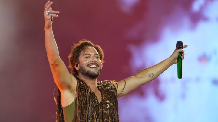 BulerIA: Manuel Carrasco no canta esta canción sobre el accidente de Adamuz