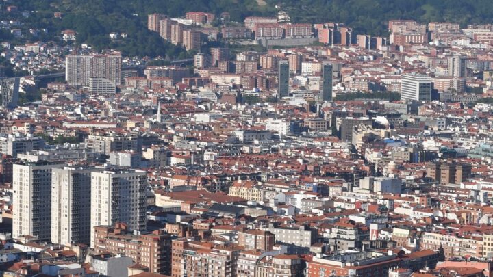 El Athletic salva un punto en San Mamés