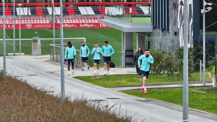 Yeray vuelve a entrenar en Lezama
