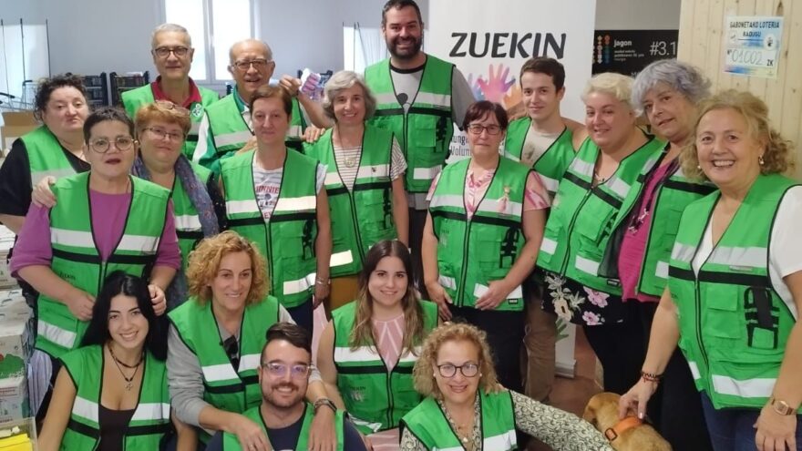 Maruri-Jatabe concede 1.000 euros a Zuekin Mungialdea para el banco de alimentos