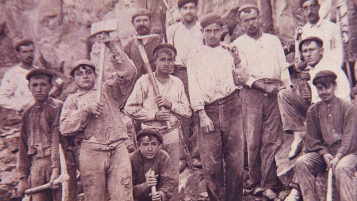 Gallarta: donde el pasado minero sigue vivo en cada vagoneta