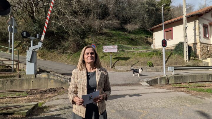 Barakaldo pide soluciones tras un fallo en el paso a nivel de Kastrexana