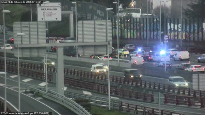 Tres puntos de oro en San Mamés