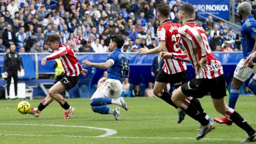 ⚽ ¡Bacalao de Jaure desde fuera del área para empatar en el Tartiere y se lesiona! | Real Oviedo 1-2 Athletic Club