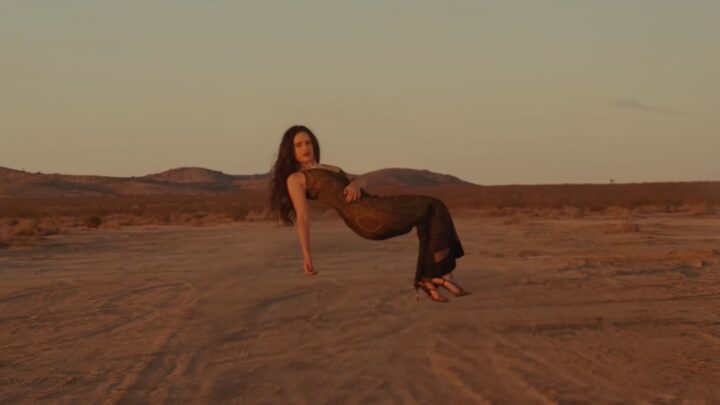 Rosalía estrena el videoclip de ‘Sauvignon Blanc’