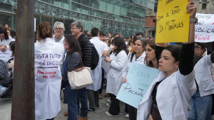 Nico Williams busca la solución a su pubalgia con un especialista externo