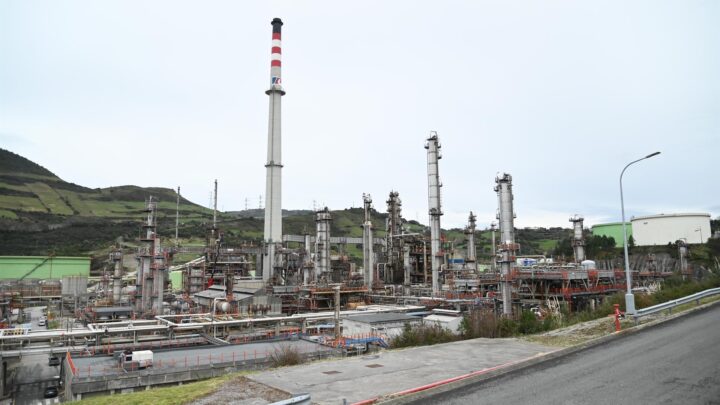 Actualización: El Gobierno Vasco pide permanecer en espacios interiores cerrados y no ventilados en Muskiz