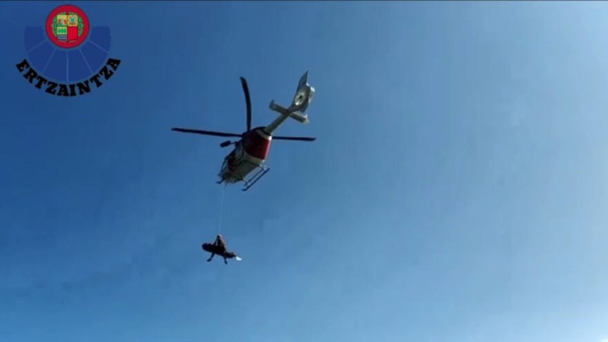 Reanudan la búsqueda del excalcalde de Ispaster, desaparecido en Mendexa cuando fue a pescar