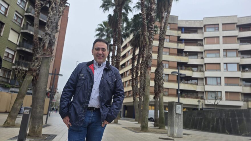 Barakaldo activa un tratamiento preventivo contra el picudo rojo en 120 palmeras