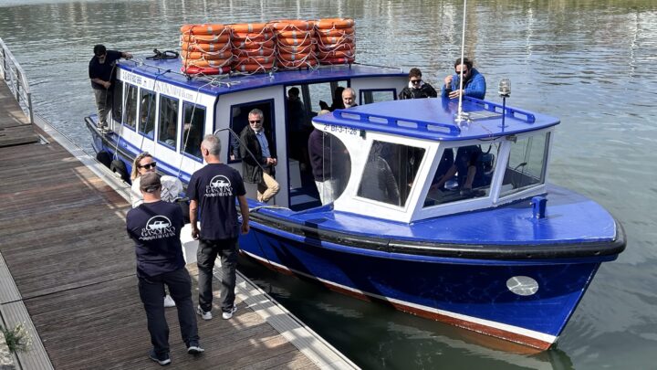El mítico ‘Gasolino’ vuelve a surcar la ría: emoción, nostalgia y una nueva vida