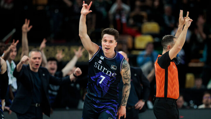 Bilbao Basket supera por desgaste al Breogán en Miribilla