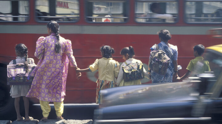 Los niños ricos respiran mejor: la contaminación urbana golpea más a los barrios pobres