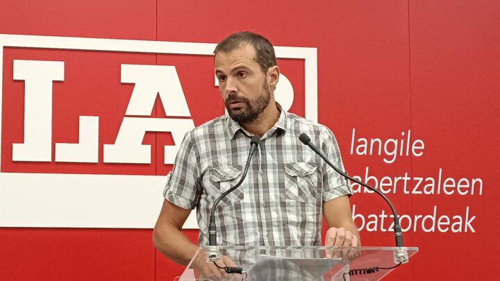 La mayoría social reclama un salario mínimo propio de 1.500 euros