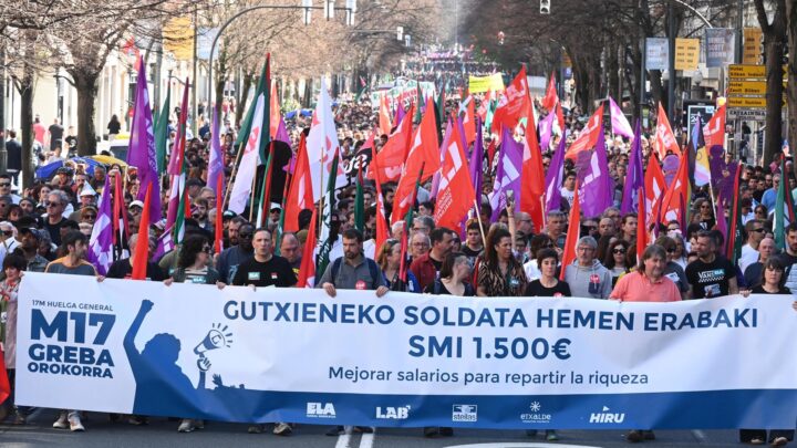 Sindicatos dicen que la huelga demuestra que la sociedad «no va a ceder» en exigir un SMI propio