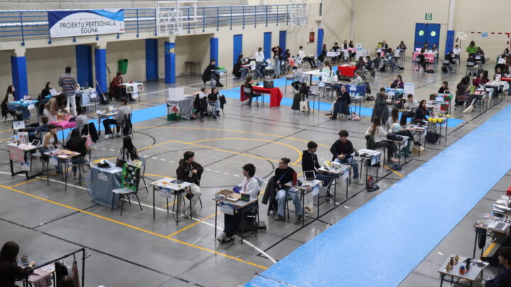 Begoñazpi es la primera ikastola de Bilbao que recibe el certificado oficial de Bachillerato Internacional