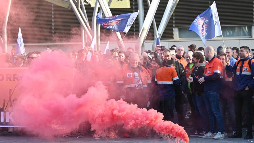 Tubos Reunidos registra un ERE con 285 salidas y mantiene el cierre de la acería de Amurrio