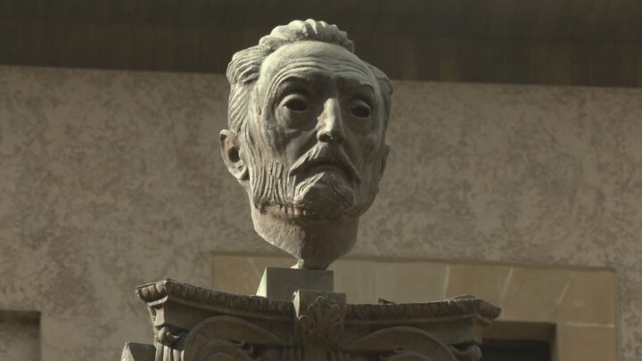 Un museo, una estatua o hasta un pintxo: Bilbao busca cómo devolver a Unamuno a la calle