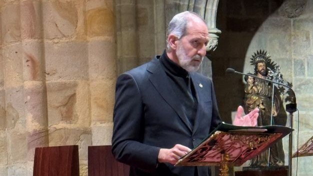 Fernando Marcos Ayjón: «Hay jóvenes que se están acercando al contexto de las cofradías»