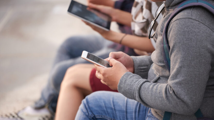 Mungia organiza una charla sobre salud y pantallas en la infancia y adolescencia