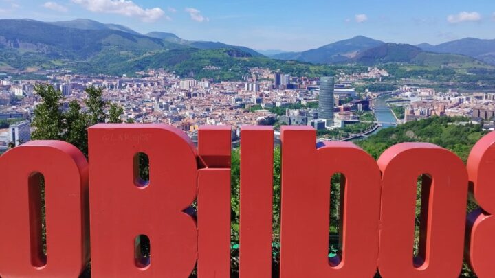 Tasa turística: Destino Bilbao espera que no desvíe viajeros a comunidades vecinas que no la aplican
