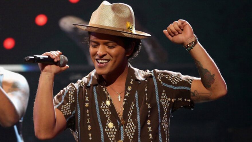 Bruno Mars, coronado como «rey de Las Vegas» con una calle a su nombre