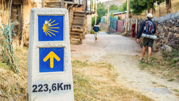 «Me tendré que quedar por aquí e ir al pueblo»: el verano se ajusta al bolsillo