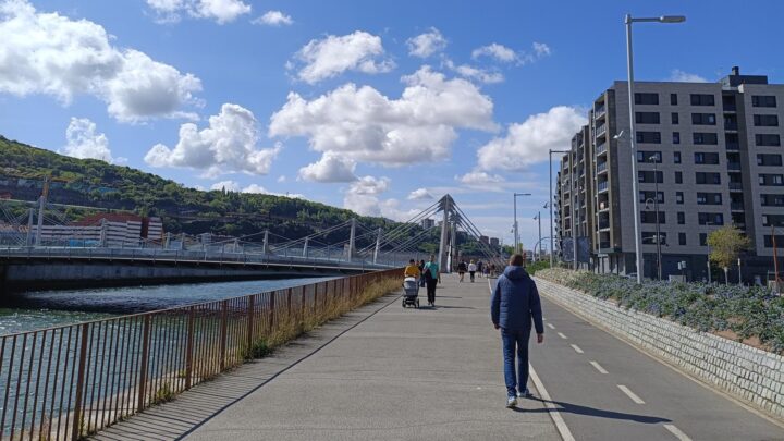 La Diócesis de Bilbao y Caritas Bizkaia valoran la regularización extraordinaria como una medida de justicia social y cohesión