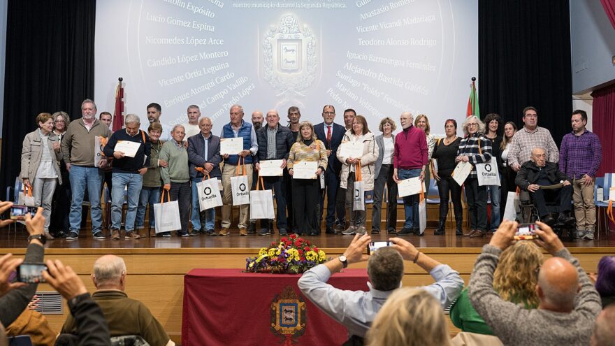 Ortuella reconoce a la corporación municipal de 1931 en un pleno extraordinario
