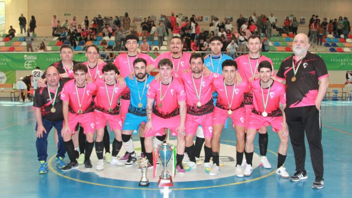 Otxartabe, con pie y medio en el playoff: «El secreto del éxito es el fantástico grupo»