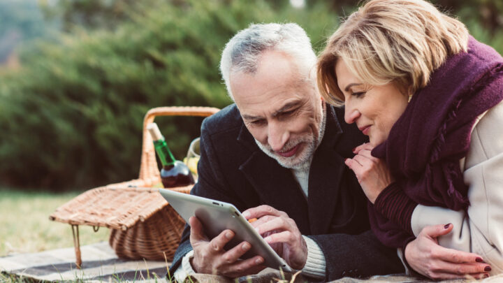“No estás envejeciendo, estás evolucionando”: una mirada distinta sobre el paso del tiempo