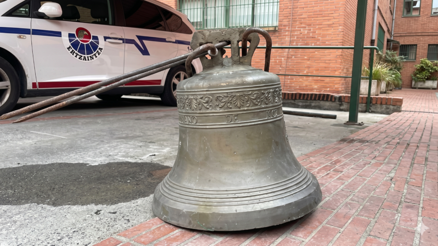 El plan antirobos de la Ertzaintza y la Diócesis logra frenar las sustracciones de campanas