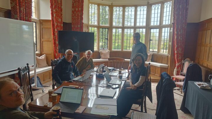 Presencia de la Biblioteca Diocesana en la reunión presencial anual de primavera de BETH en Yarnton, Oxford 