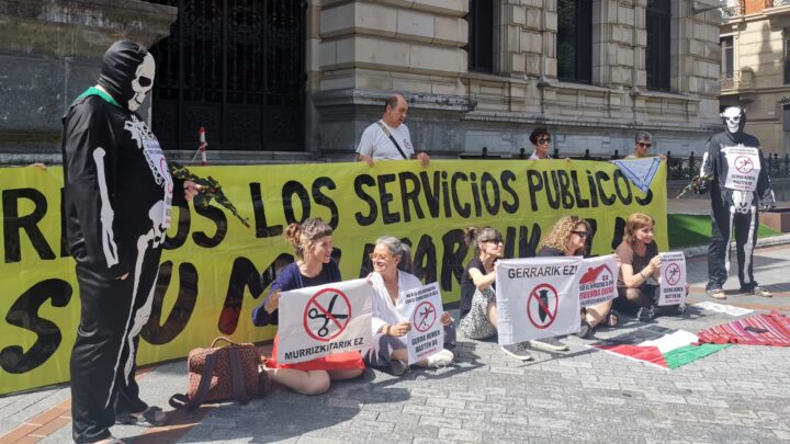 Mireia Saiz: “Las mujeres no queremos formar parte” del negocio de la guerra