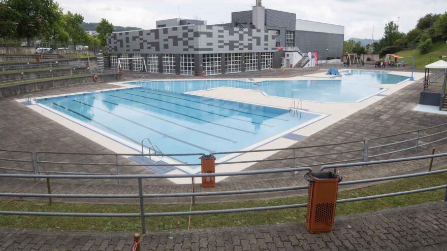 Matrícula gratis este verano para las piscinas exteriores de Bilbao Kirolak
