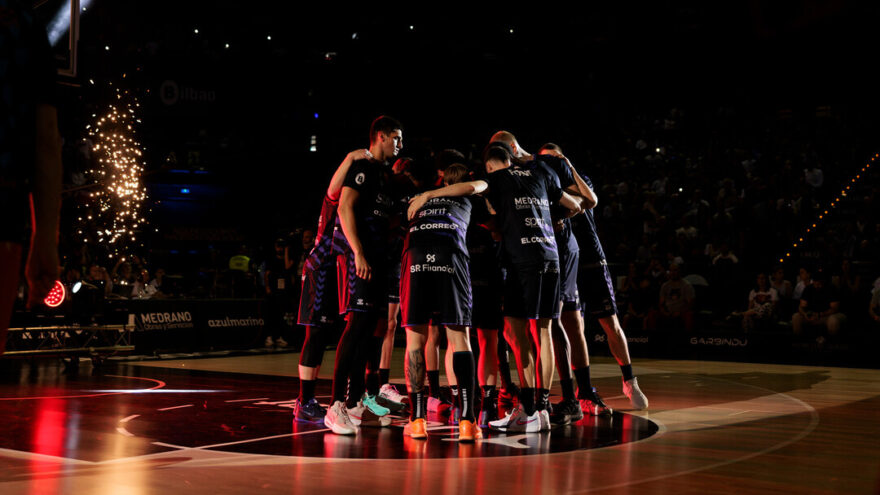 Surne Bilbao cierra una temporada histórica superado por un enorme Valencia