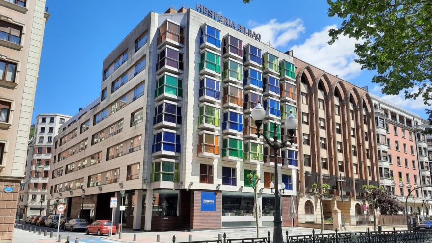 Bizkaia da luz verde al impuesto turístico